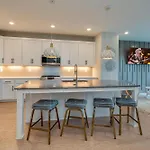 Nashville - 1308 Montgomery Ave Unit 2